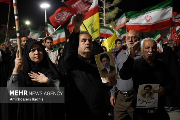 مراسم وداع با پیکر شهید «علیرضا بالیده» در بیرجند