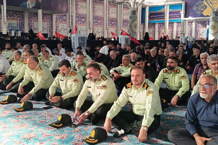 مردم البرز در سوگ رهبر شهید گرد هم آمدند