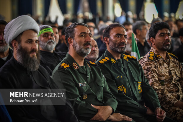 مراسم گرامیداشت و یاد بود قائد شهید امت در اراک