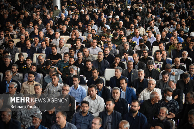 مراسم گرامیداشت و یاد بود قائد شهید امت در اراک