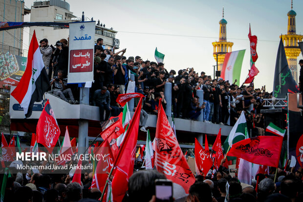 تشییع پیکر رهبر شهید انقلاب در مشهد