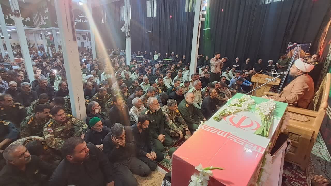 مقاومت بزرگترین میراث شهدای مدافع وطن است