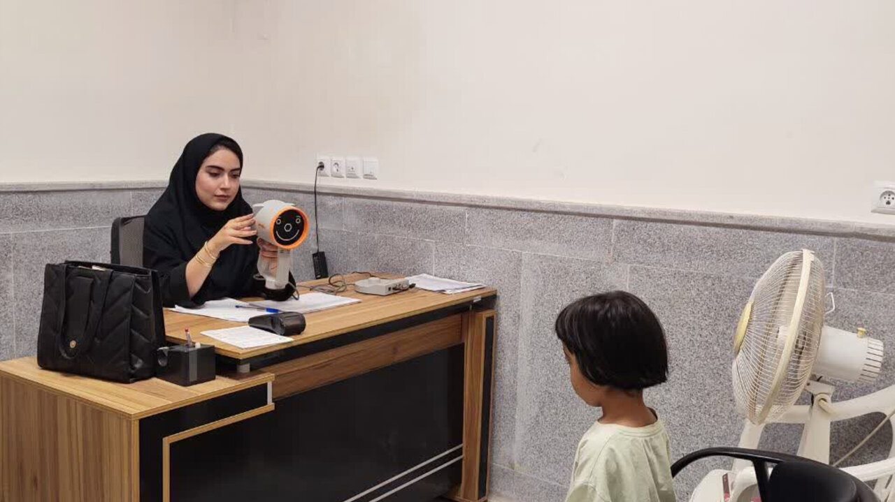 غربالگری بینایی ۱۱۲۵ کودک ۳ تا ۶ ساله در شهرستان پارسآباد