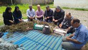 گزارش خبرنگار مهر از برداشت پیله کرم ابریشم در روستای کارسیدان آستانه