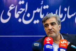سالاری: ۵۲ درصد بازنشستگی‌های سال گذشته پیش از موعد بود
