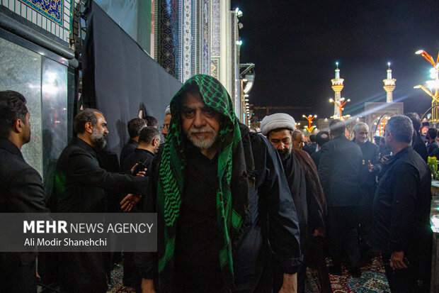 دومین شب بزرگداشت رهبر شهید انقلاب در حرم امام رضا (ع)