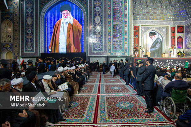 دومین شب بزرگداشت رهبر شهید انقلاب در حرم امام رضا (ع)