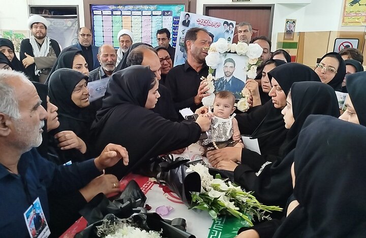 سند جنایت جدید آمریکا؛ وداع نوزاد سه ماهه با پدر شهیدش در بردسکن
