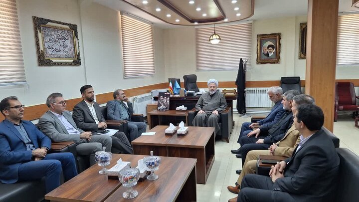 ایجاد بسترهای ارتباطی جدید میان دستگاه قضایی لرستان و بدنه نخبگانی