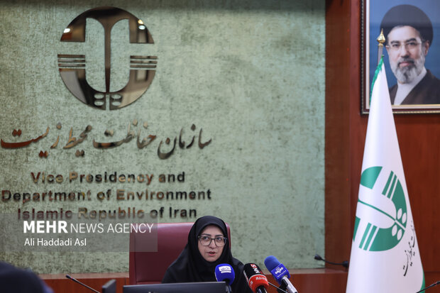 نشست خبری و امضای تفاهم نامه رئیس سازمان حفاظت  محیط زیست
