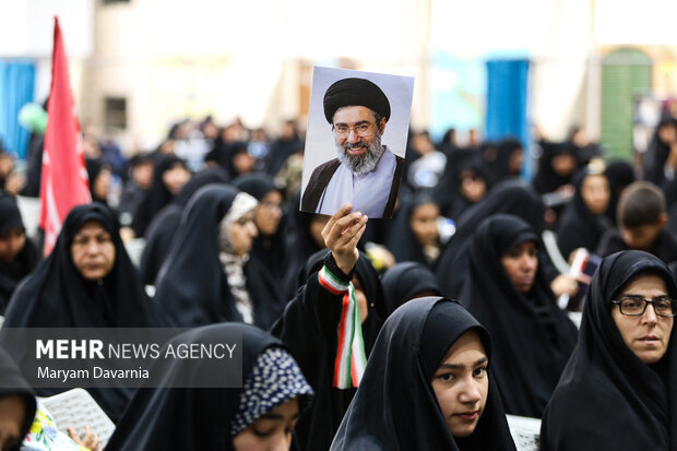 گرامیداشت آقای شهید ایران در بجنورد