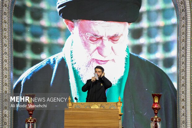 سومین شب بزرگداشت رهبر شهید انقلاب در حرم امام رضا (ع)