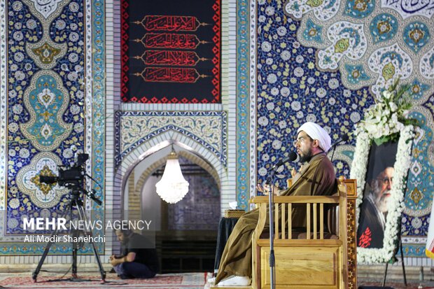 سومین شب بزرگداشت رهبر شهید انقلاب در حرم امام رضا (ع)