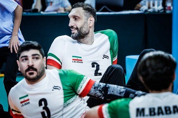 تصاویر دیدنی از مرد ۲۴۷ سانتیمتری والیبال نشسته ایران درمسابقات جهانی