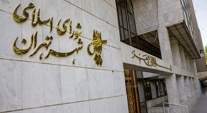 بررسی تمدید رایگان بودن خدمات مترو و اتوبوس در جلسه فردای شورا