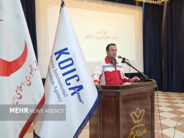 آموزش دهیاران برای مهار بحران آب؛ شاهرود میزبان پروژه «صلح آبی» شد