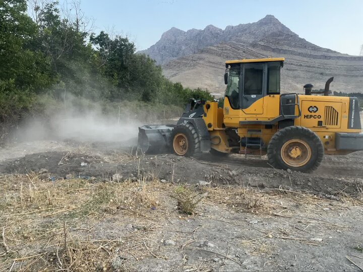 بازگشت ۶۷۰۰ مترمربع از اراضی کشاورزی خرم‌آباد به چرخه تولید