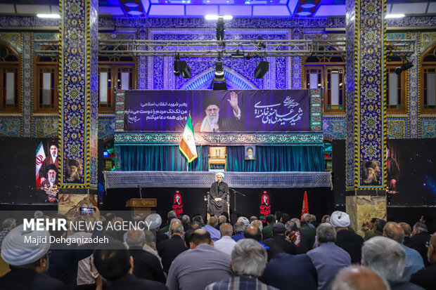 مراسم بزرگداشت رهبر شهید انقلاب در یزد