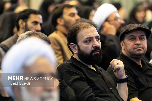 جایزه جهانی شعر امام شهید