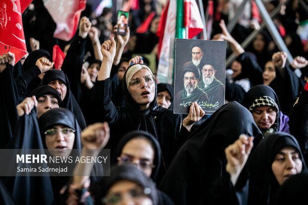 مراسم گرامیداشت رهبر شهید انقلاب در تهران