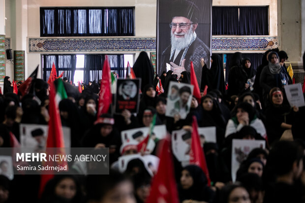 مراسم گرامیداشت رهبر شهید انقلاب در تهران