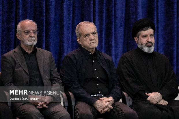 مراسم گرامیداشت رهبر شهید انقلاب در تهران