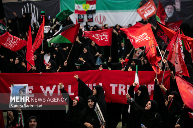مراسم گرامیداشت رهبر شهید انقلاب در تهران