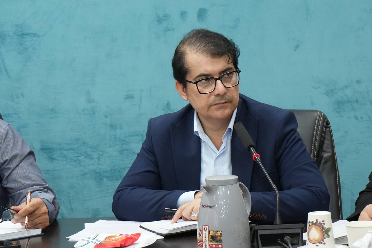 Keshavarz: 272 Resolutions to Address Economic Enterprise Problems in Bushehr Province Were Announced