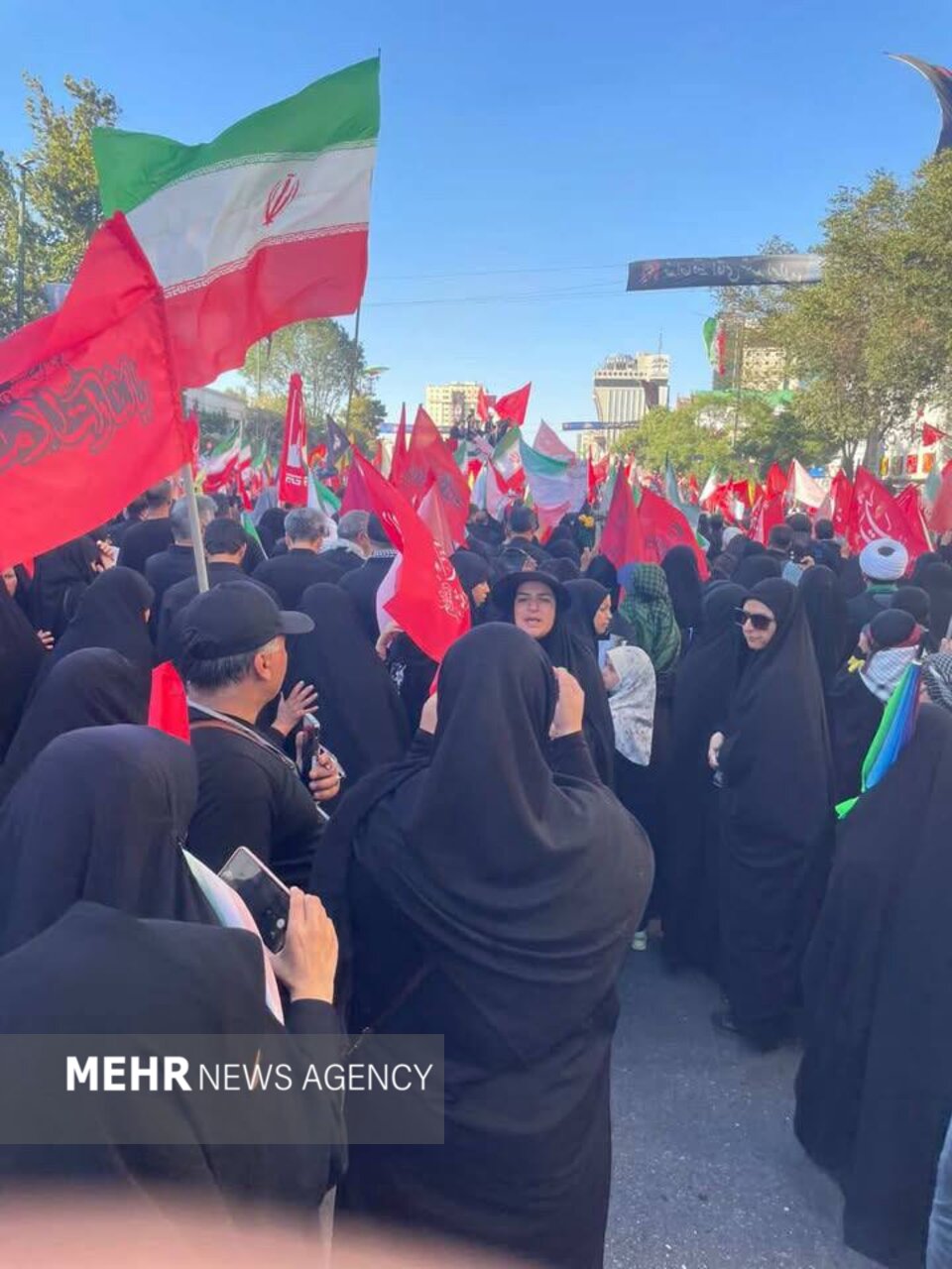 سختترین مأموریت یک خبرنگار؛ روایت خیابانی که قلب ایران بود