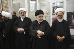آیین بزرگداشت رهبر شهید از سوی مرجعیت عالی عراق در قم برگزار شد
