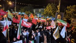تجمع مردم یاسوج در صد و سی و هفتمین شب حماسه‌ساز