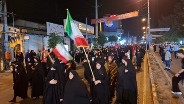 نمایش اقتدار مردم در خیابان‌های نکا