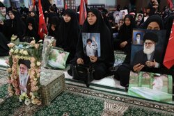 مراسم بزرگداشت رهبر شهید انقلاب اسلامی در حرم عبدالعظیم (ع) برگزار شد