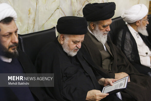 بزرگداشت رهبر شهید از سوی آیت الله مکارم شیرازی
