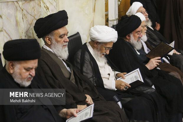 بزرگداشت رهبر شهید از سوی آیت الله مکارم شیرازی