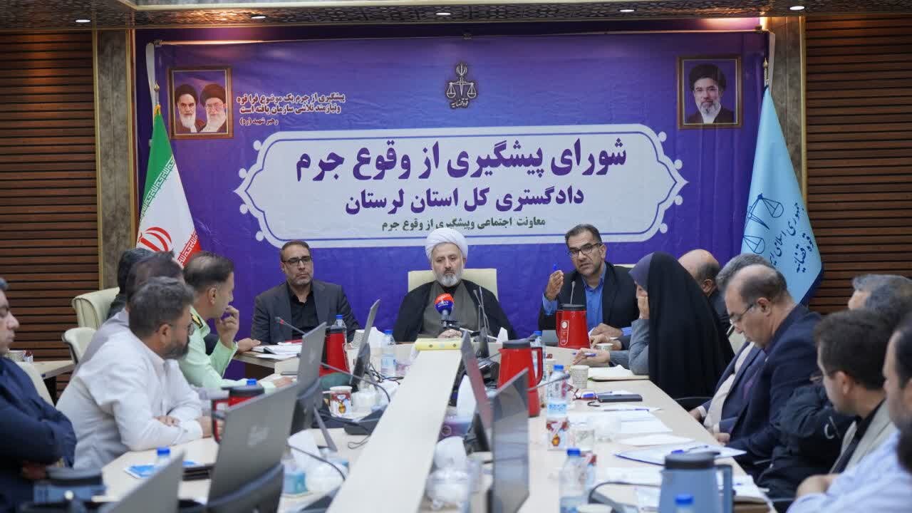 انتقاد از عملکرد متولیان در حوزه چالش‌های اجتماعی و خانواده لرستان