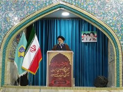 ایستادگی در برابر آمریکا تنها راه حفظ عزت و استقلال کشور است