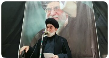 دهقانی:تنها راه پیروزی، تبعیت محض از فرامین ولی امر مسلمین است