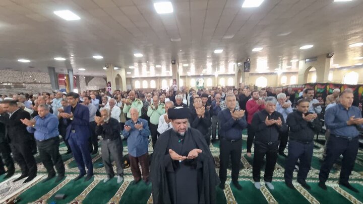 امام جمعه گناوه: حفظ وحدت مهمترین سد در برابر توطئههای دشمن است