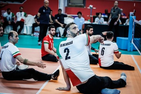 تصاویر دیدنی از مرد ۲۴۷ سانتیمتری والیبال نشسته ایران درمسابقات جهانی