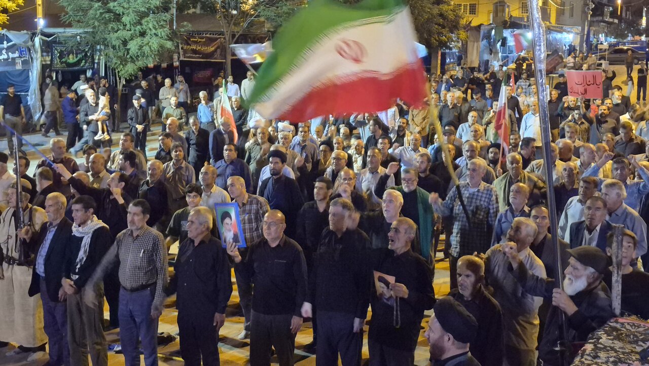 صد و سی و هشتمین تجمع مردم چرام در حمایت از انقلاب