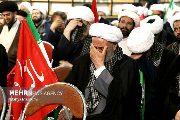 مراسم بزرگداشت رهبر شهید در حرم حضرت عبدالعظیم(ع)