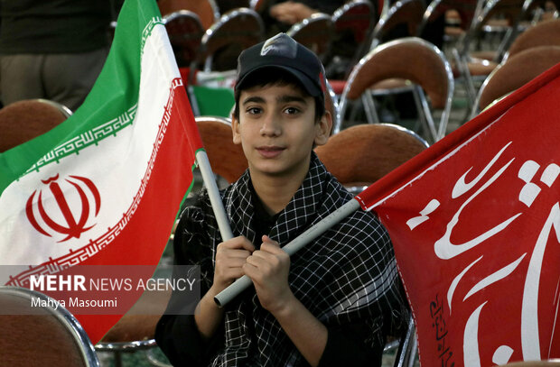 مراسم بزرگداشت رهبر شهید در حرم حضرت عبدالعظیم(ع)