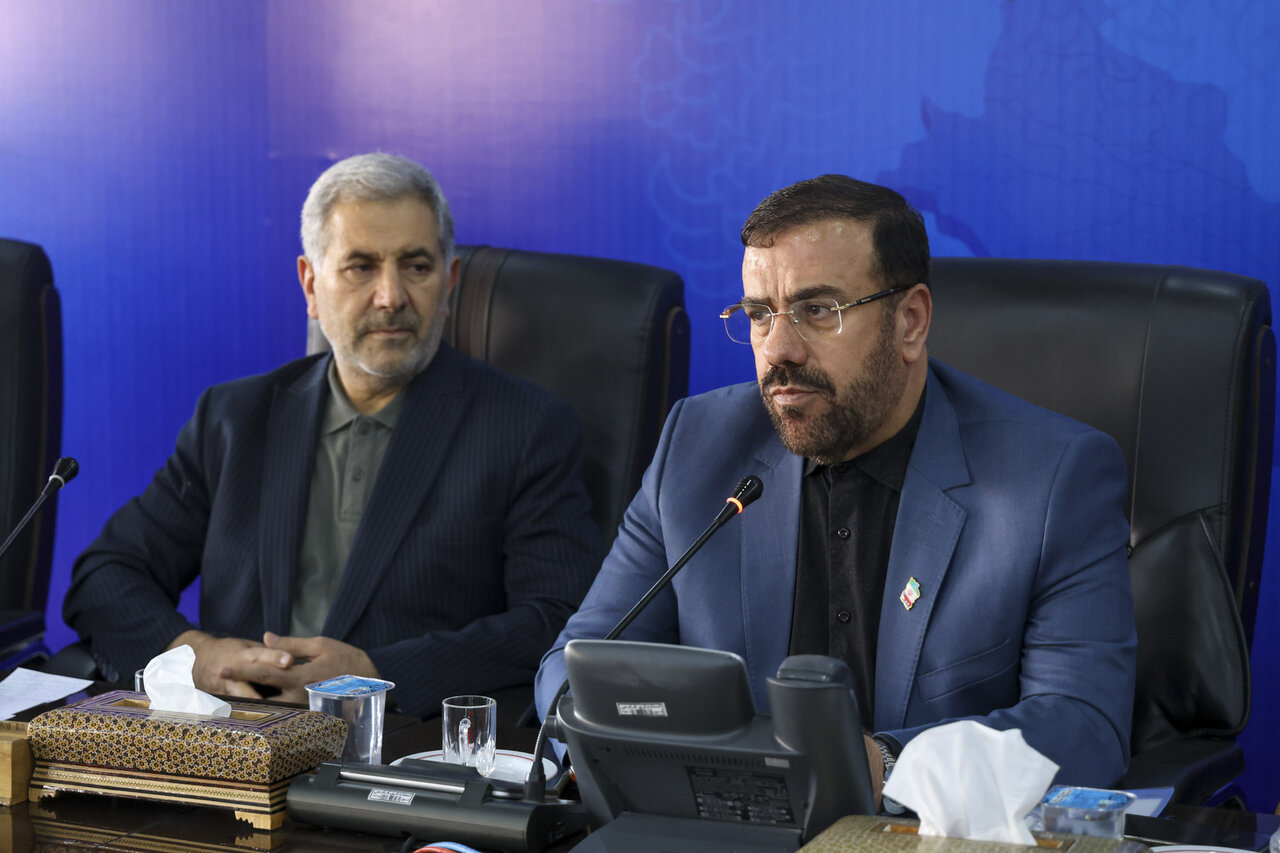 دستور استاندار فارس برای رفع موانع اجرای طرح پزشک خانواده