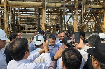معاون رئیس جمهور از پارس جنوبی بازدید کرد
