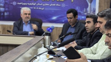 روایت اول در فضای مجازی باید در اختیار رسانه‌های داخلی باشد