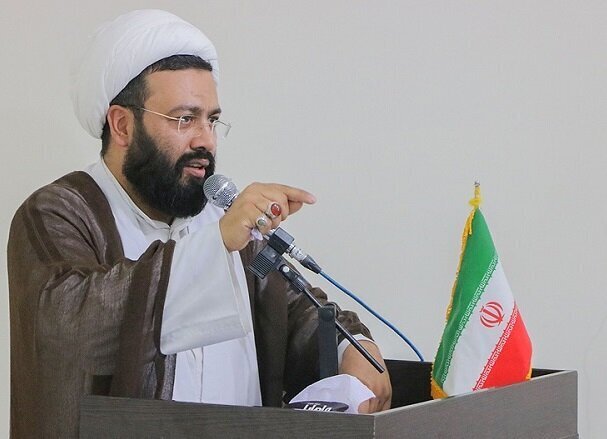 تاج آبادی: اقتدار ایران دستاورد مکتب جهاد و اخلاص رهبر شهید است
