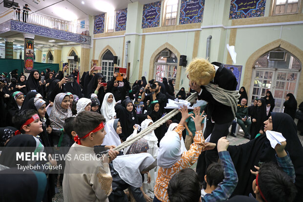 یادبود کودکان شهید میناب در <a href='https://sayeb.ir/tag/%d9%87%d9%85%d8%af%d8%a7%d9%86'></div>همدان</a>