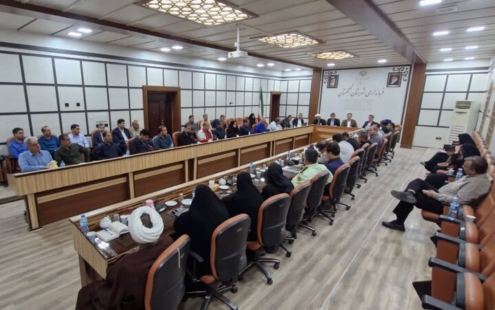 فرماندار تنگستان: تقویت وحدت و همدلی ضروری است