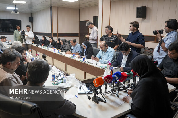 نشست خبری سخنگوی دولت در بندرعباس